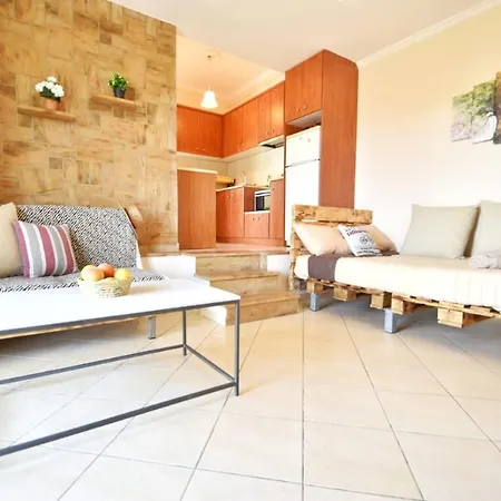 Konomi * Karavádhos