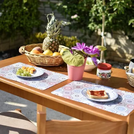 Konomi Apartament *